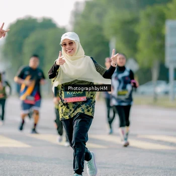 Runner Photo 6439716