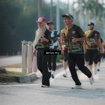 Runner Photo 6439722