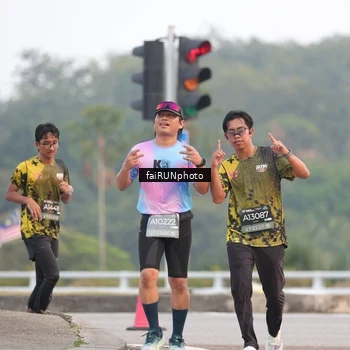 Runner Photo 6439733