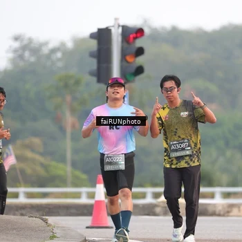 Runner Photo 6439735