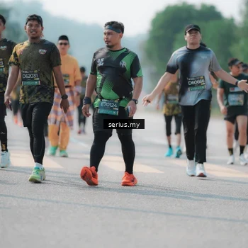 Runner Photo 6439738