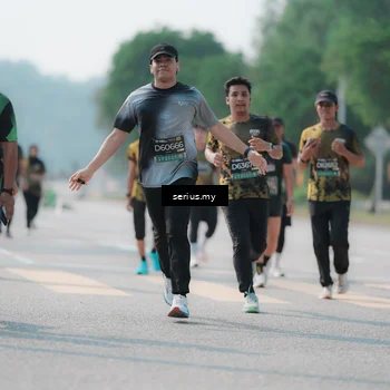 Runner Photo 6439745