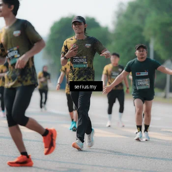 Runner Photo 6439773