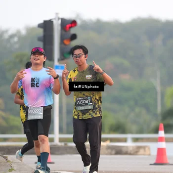Runner Photo 6439775