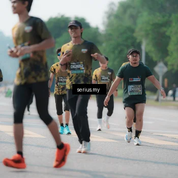 Runner Photo 6439777
