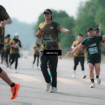 Runner Photo 6439802