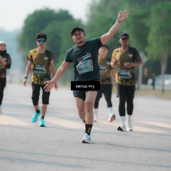 Runner Photo 6439812