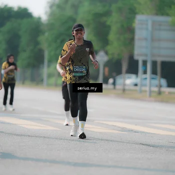 Runner Photo 6439815