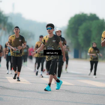 Runner Photo 6439825