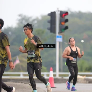 Runner Photo 6439830