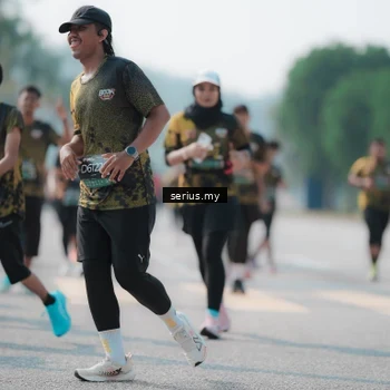 Runner Photo 6439846
