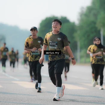 Runner Photo 6439880
