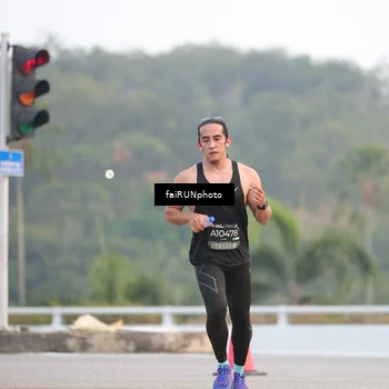Runner Photo 6439891