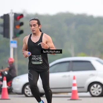 Runner Photo 6439946