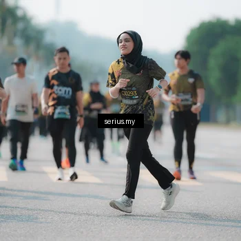 Runner Photo 6439948