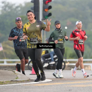 Runner Photo 6439950