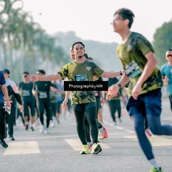 Runner Photo 6439952
