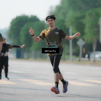 Runner Photo 6439974