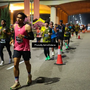Runner Photo 6439980