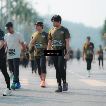 Runner Photo 6440006