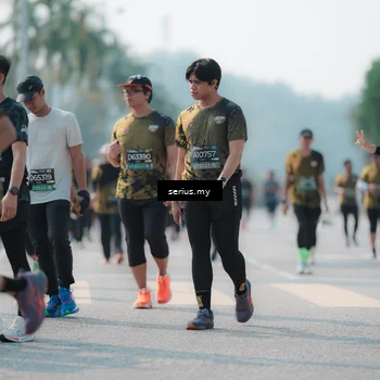 Runner Photo 6440011