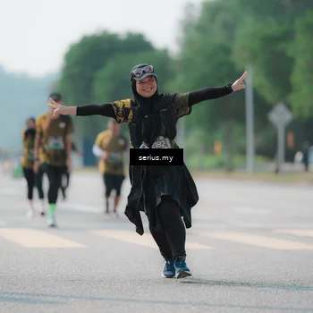 Runner Photo 6440022