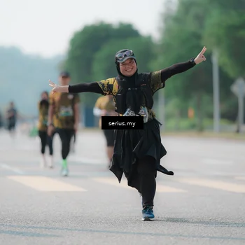 Runner Photo 6440028