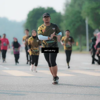 Runner Photo 6440076