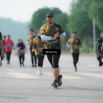Runner Photo 6440080