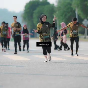 Runner Photo 6440082