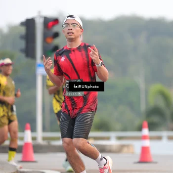 Runner Photo 6440088