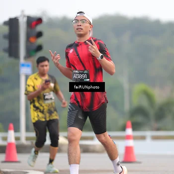 Runner Photo 6440094