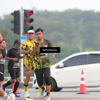 Runner Photo 6440117
