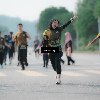 Runner Photo 6440129