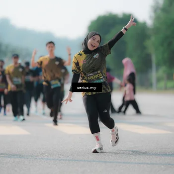 Runner Photo 6440146