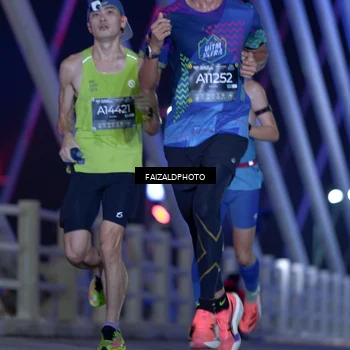 Runner Photo 6440175