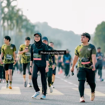 Runner Photo 6440227