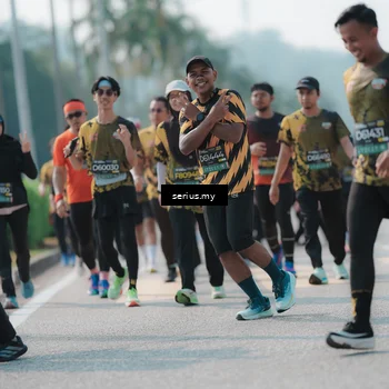 Runner Photo 6440232