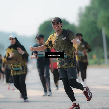 Runner Photo 6440240