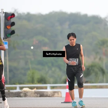 Runner Photo 6440248