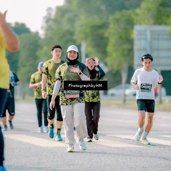 Runner Photo 6440253