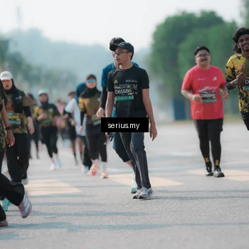 Runner Photo 6440267