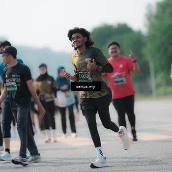 Runner Photo 6440289