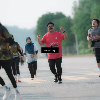 Runner Photo 6440290