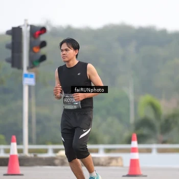 Runner Photo 6440296
