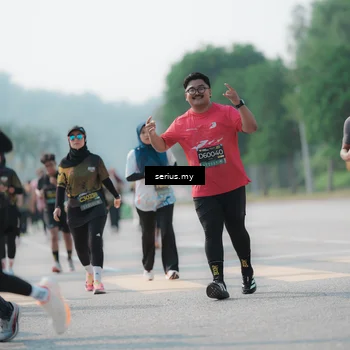 Runner Photo 6440306