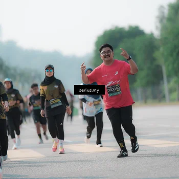 Runner Photo 6440312