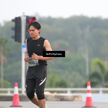 Runner Photo 6440322