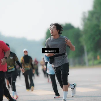 Runner Photo 6440348