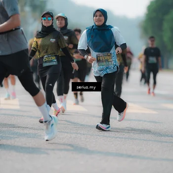 Runner Photo 6440363